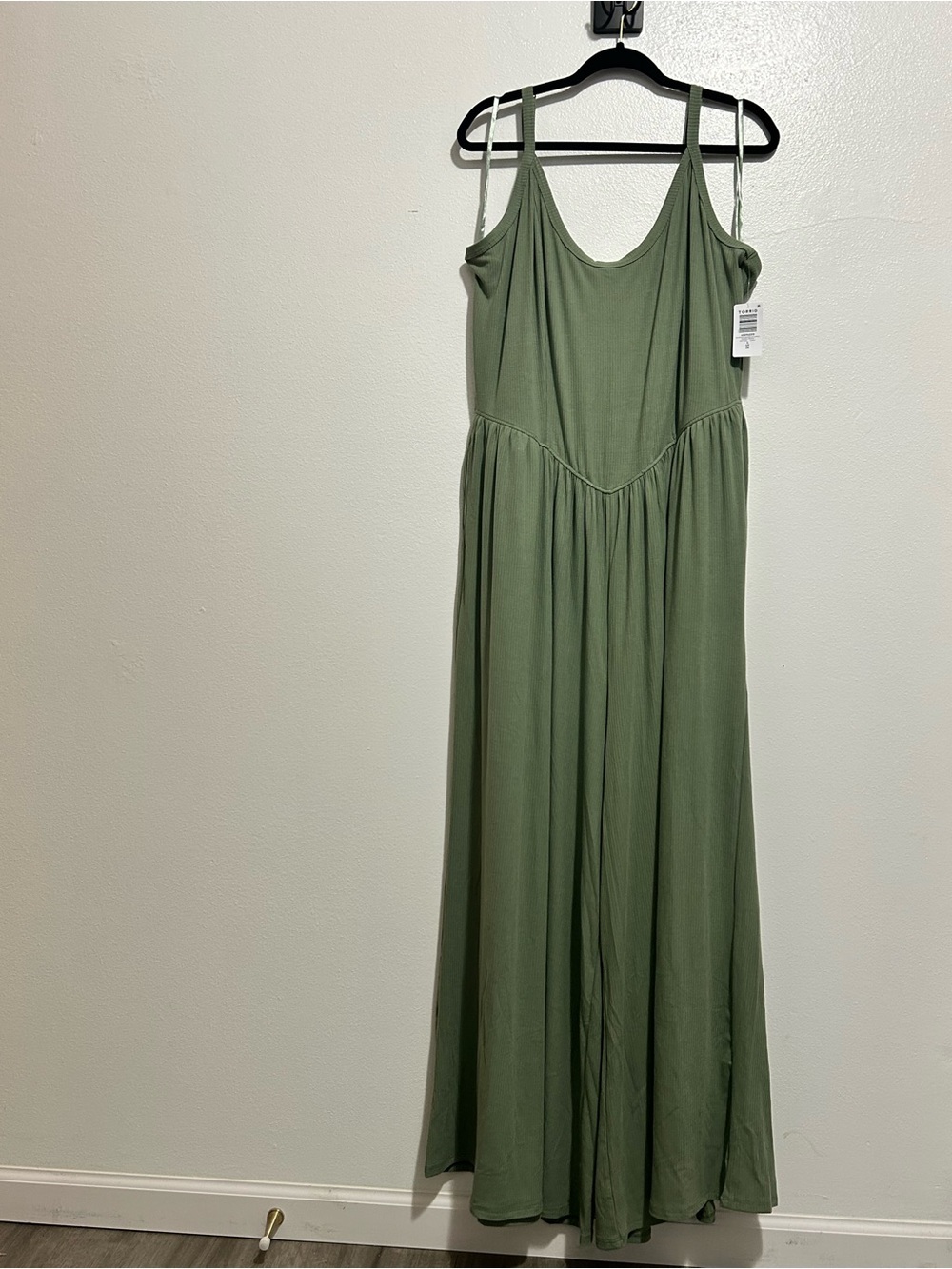 NWT Torrid Hedge Green Super Soft Ribbed Wide Leg Jumpsuit Size 4 4X 26